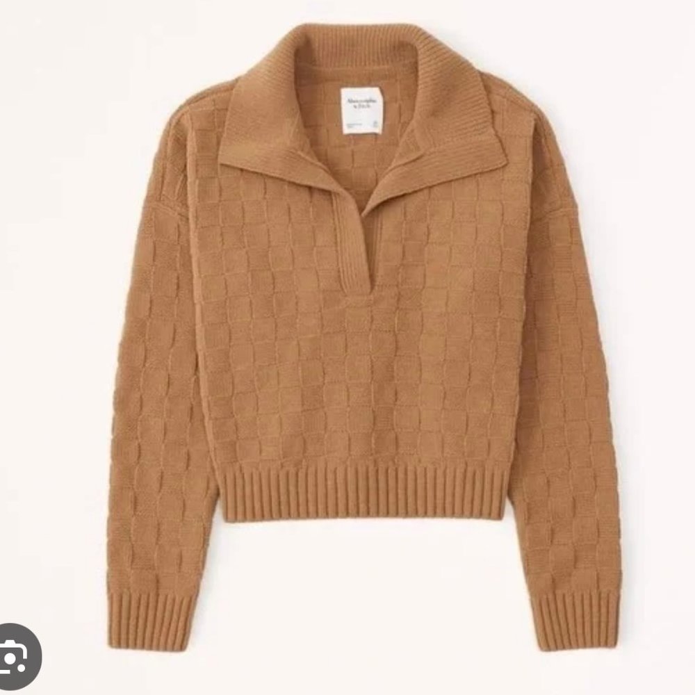 ABERCROMBIE & FITCH CHECKERBOARD STITCH NOTCH NECK SWEATER BROWN